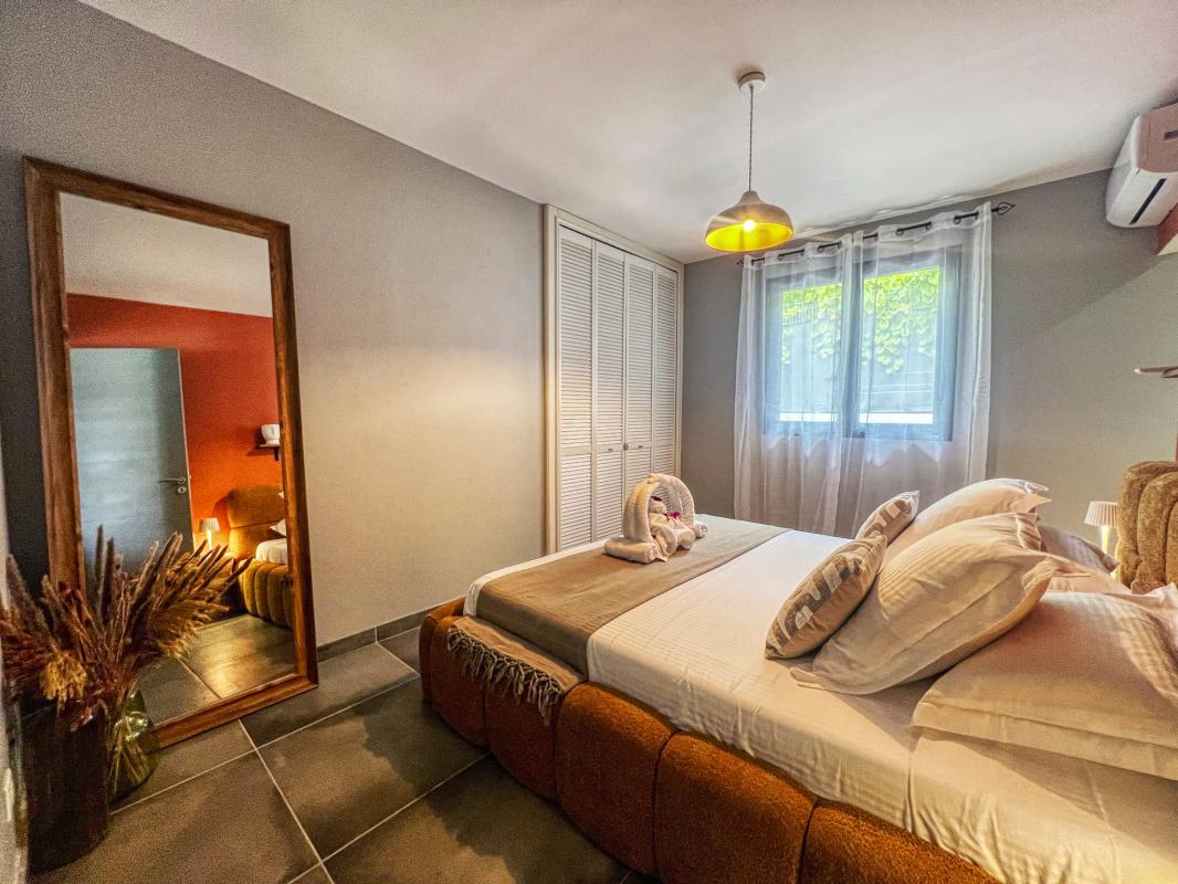 30.Location villa piscine spa Sainte Anne Guadeloupe_Chambre 3